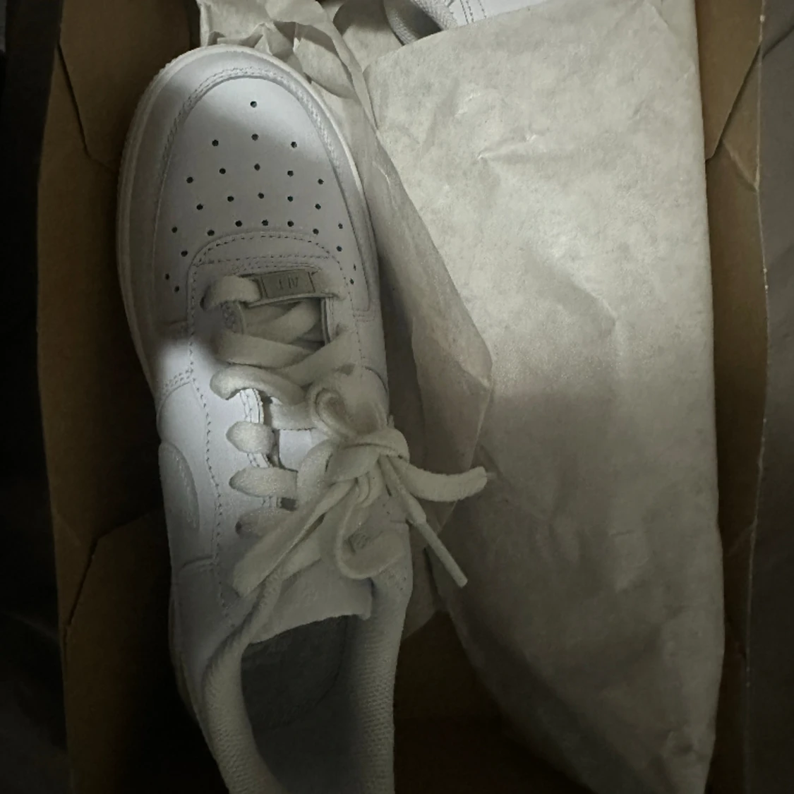 Air Force 1 Low 07 vit