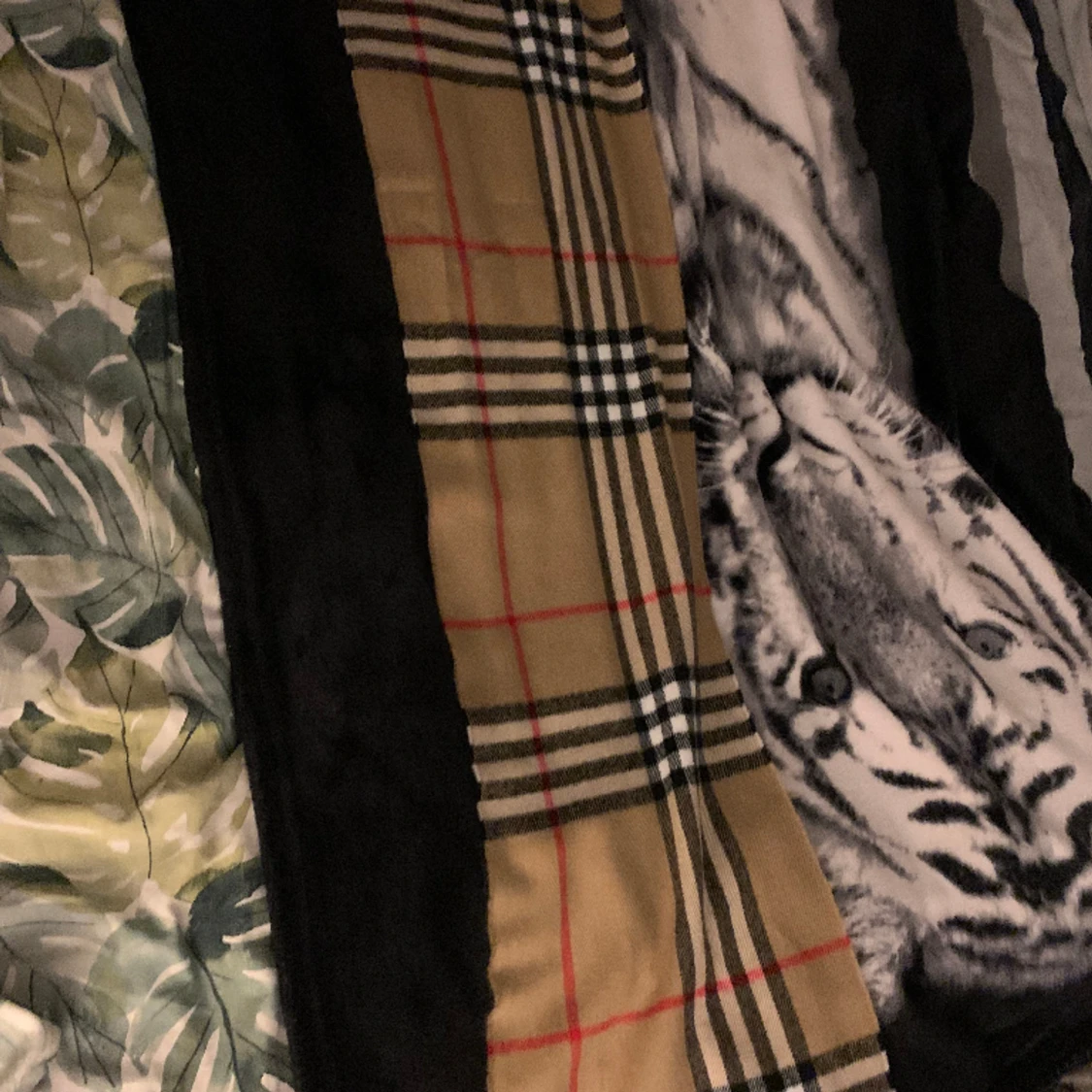 Burberry halsduk  - 90