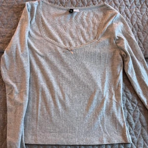 Tröja - Endast testad 