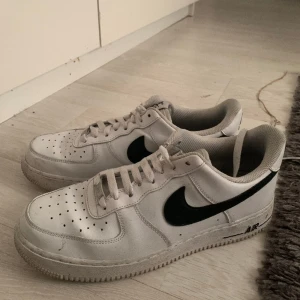 Airforce 1 bra skick - Storlek 42