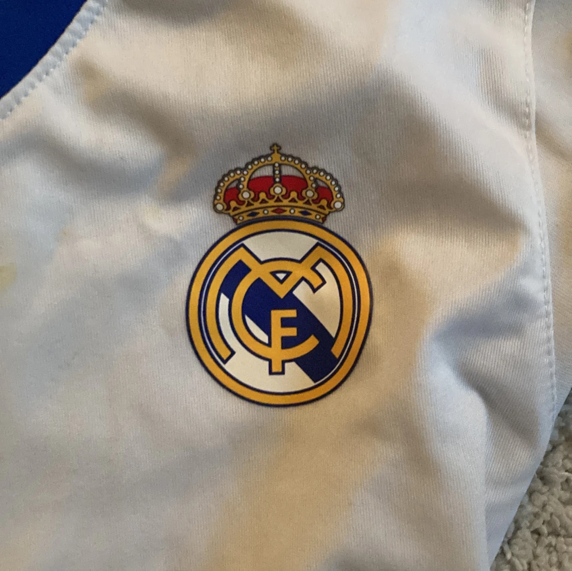 Fotbollskläder real Madrid 