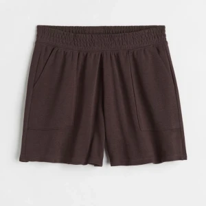 Shorts h&m - Shorts från H&M bruna, fint skick! 