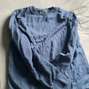 Hampton republic 27 tröja - En Hampton repuplic 27 tröja i S. Den är lite använd men det finns inga synliga skador