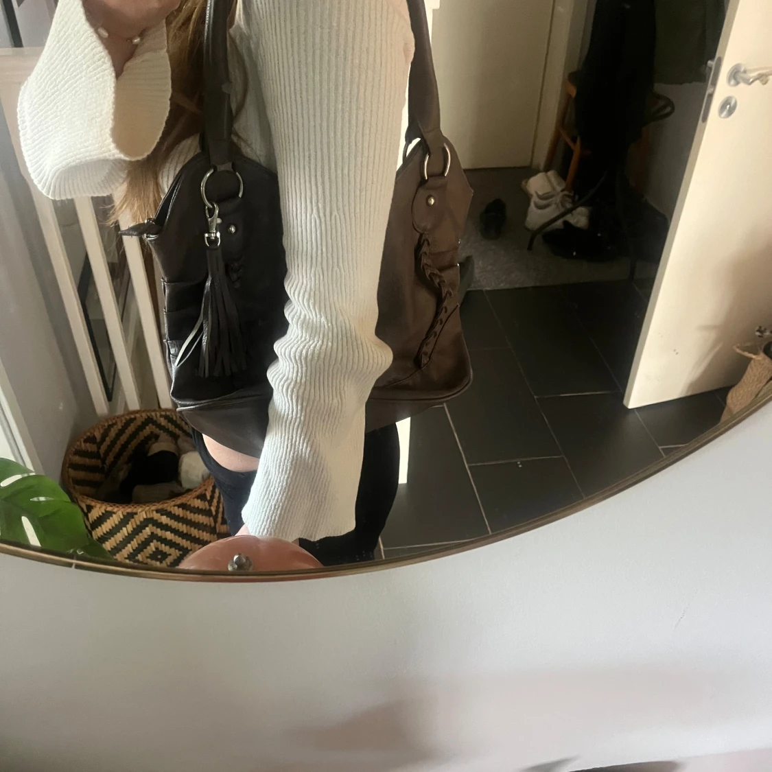 Brun handväska  - 91