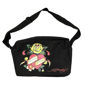 ed hardy väska - supersnygg edhardy väska som inte kommit mycket till användning💞den är medelstor och rymmer skoldator🌸pris kan diskuteras!