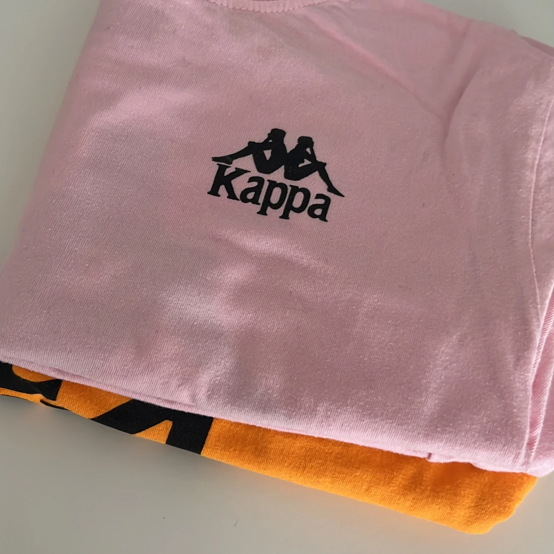 Rosa och orange KAPPA tröja!