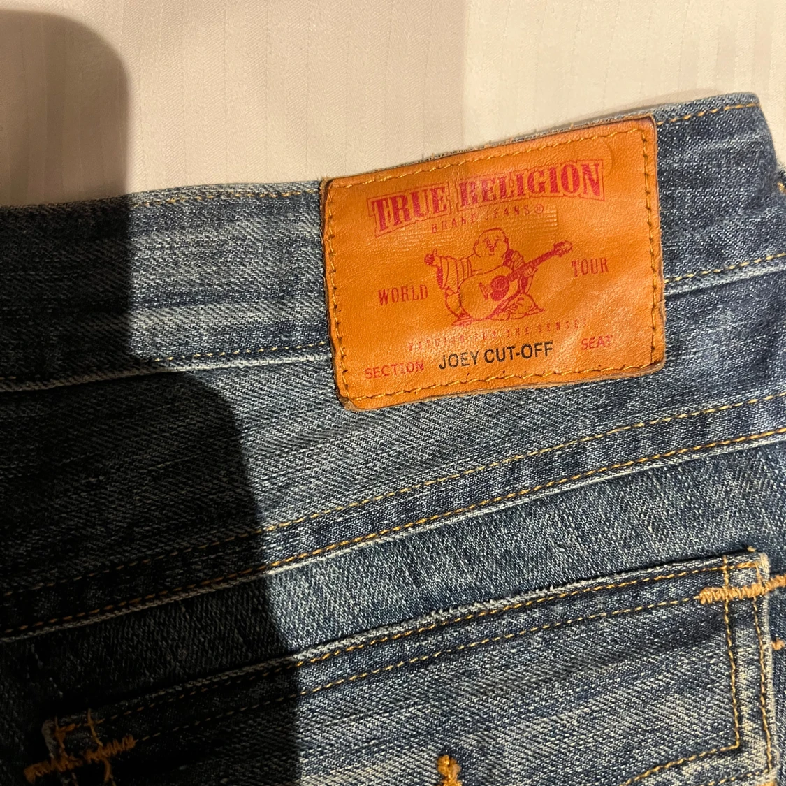 TRUE RELIGION JEANS SHORTS  - 91