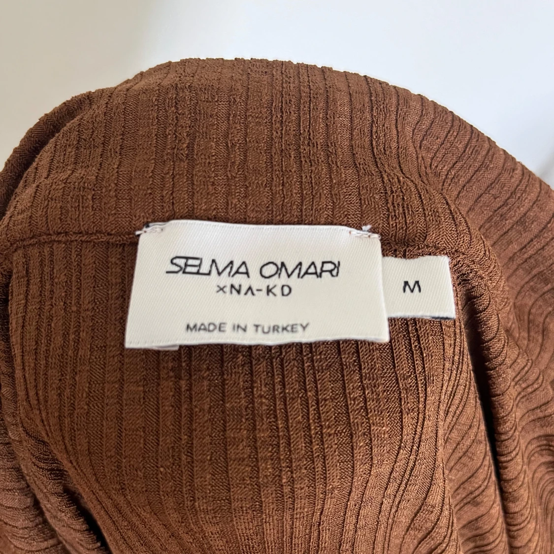 NAKD brun ribbad klänning  - 92