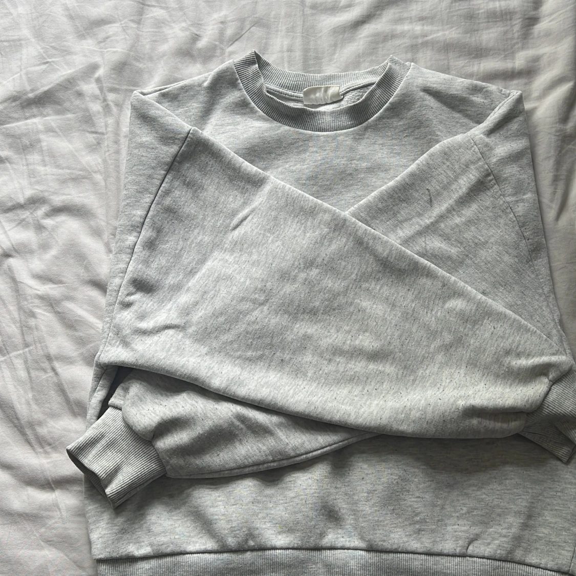 Grå sweatshirt från Gina🩷🩷 - 90