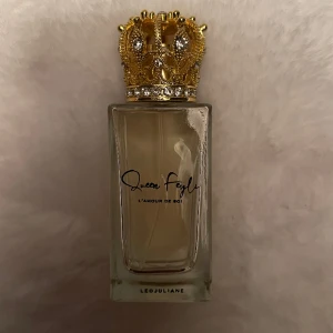 Queen Feyli L’amour de soi  - Parfym gjord av Queen Feyli, 60% kvar 