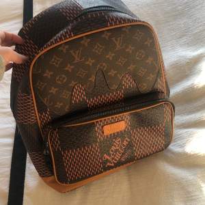 Använd 1 ggn Inte äkta Louis vuitton