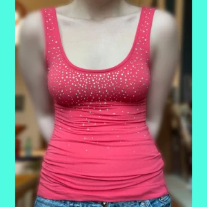 Rosa linne - Fint tajt linne💕