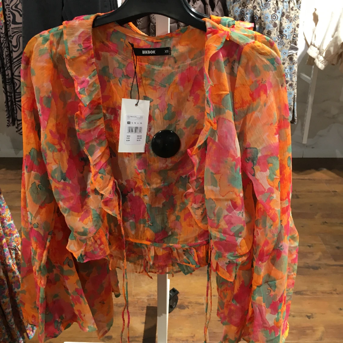 Knytblus från Bik Bok - 91