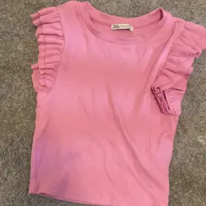 En super fin rosa tröja från zara💓