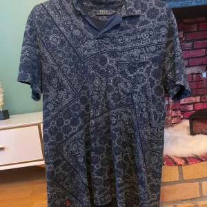 polo ralph lauren pike - Säljer min polo  Ralph lauren pike, använd 1-3 gånger nyttpris 1299kr, storlek M, 