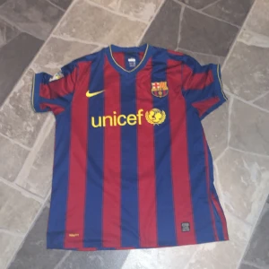 Zlatan ibrahimovich Barca 09/10 - Väldigt ovanlig tröja av då Zlatan var i barcelona.