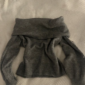 Off shoulder tröja - Jätte mjuk och skön tröja, inprinsip oanvänd, stor i storlek