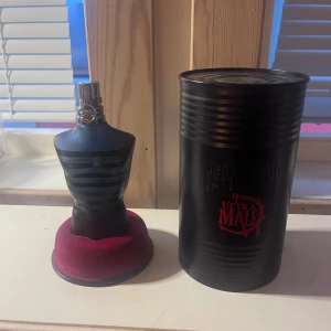 JPG ultra male  - 75ml behållaren med ungefär 60ml + kvar