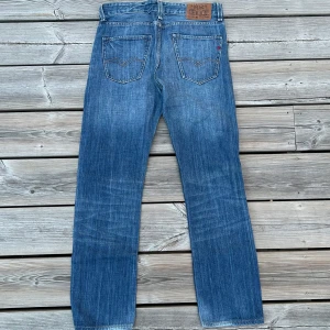 Replay jeans  - Riktigt feta Replay jeans i mycket bra skick. Storlek 30 34