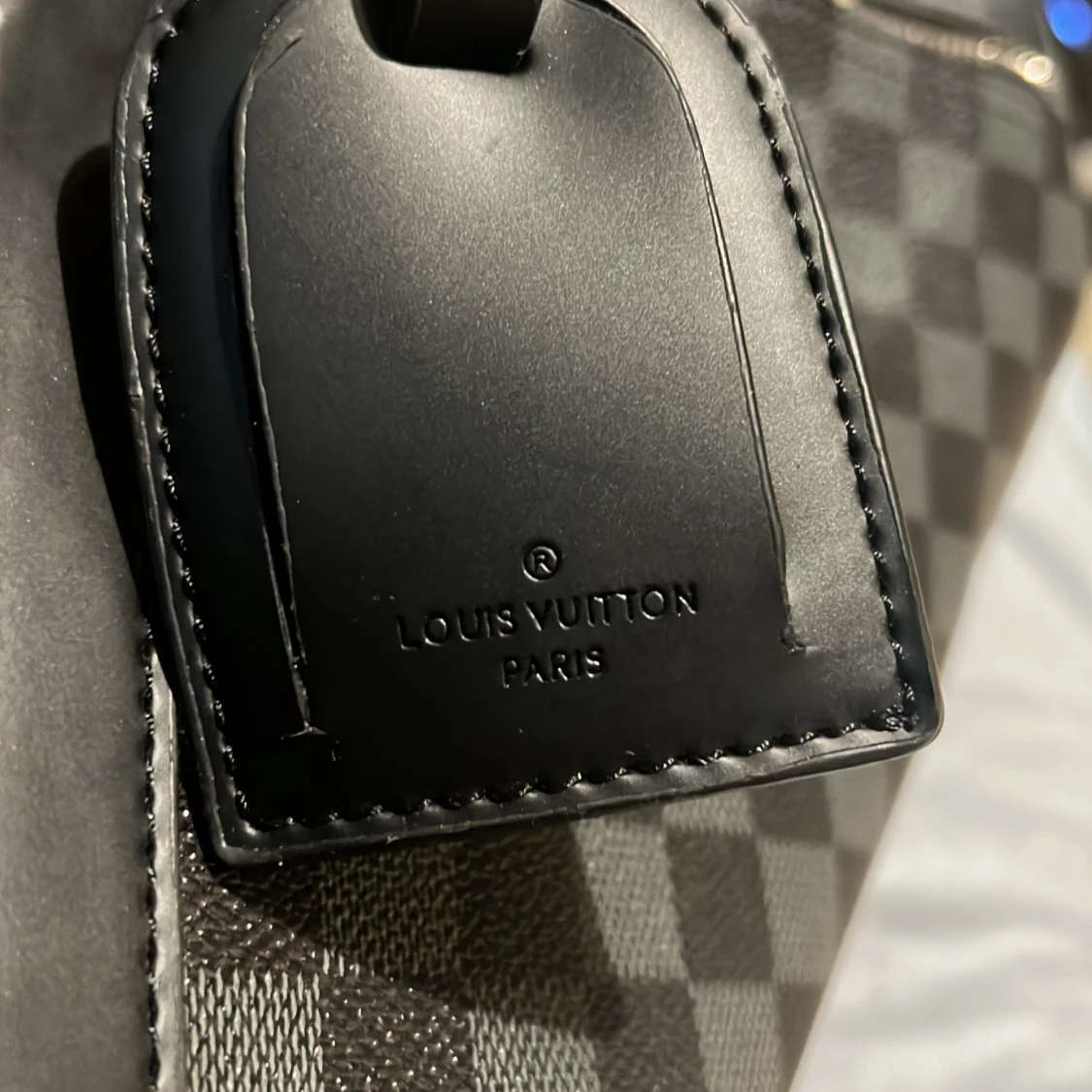 Louis Vuitton  väska  - 91