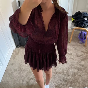 Klänning - Klänning från zara!