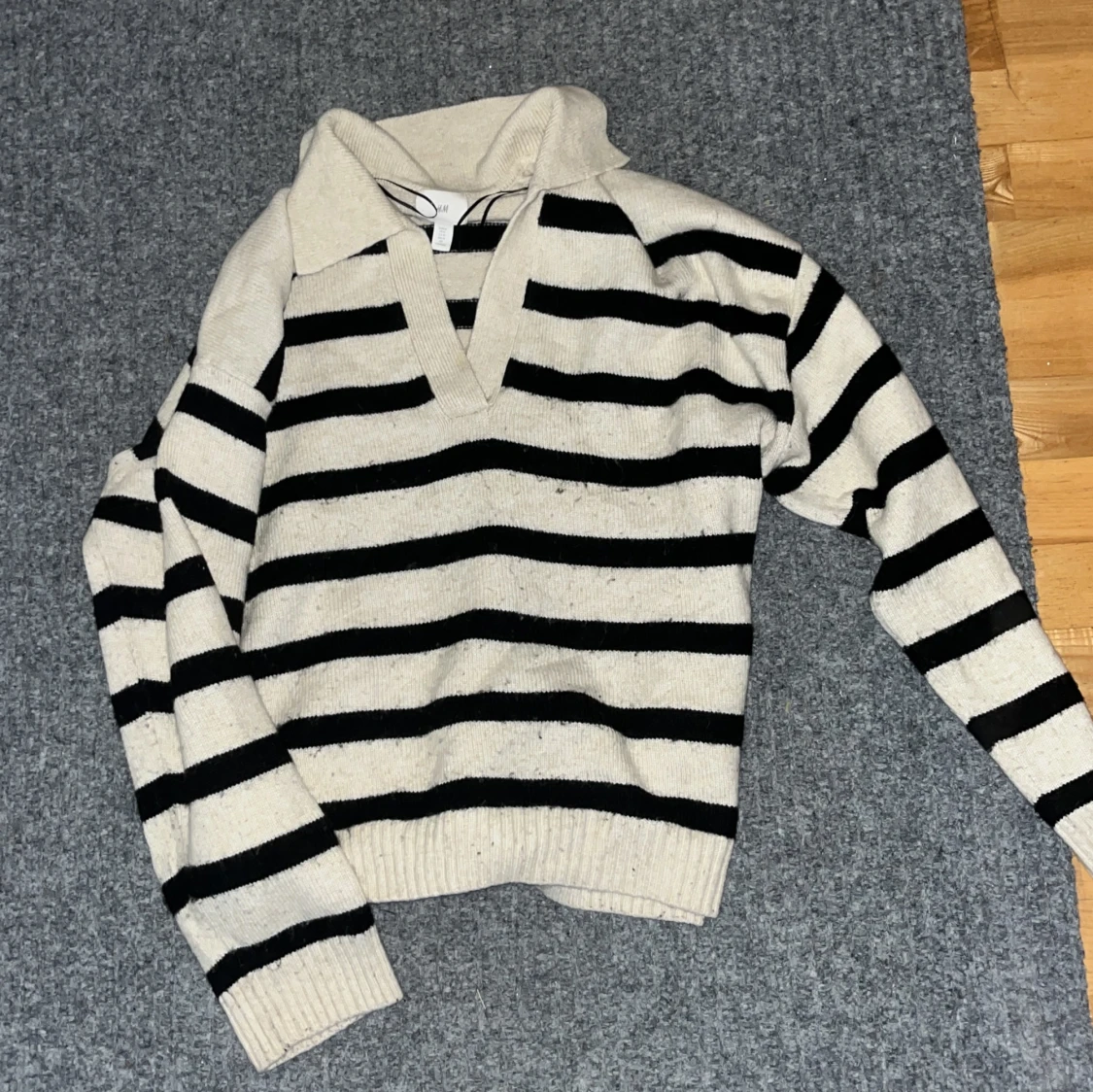 Stickad tröja  - 90