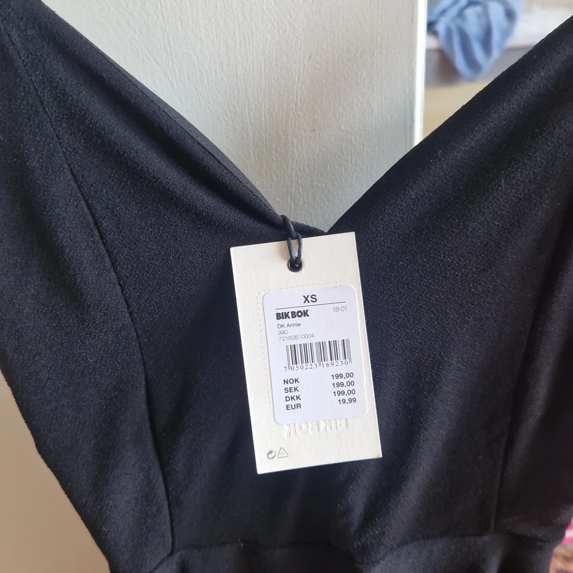 Klänning säljes ny - 90