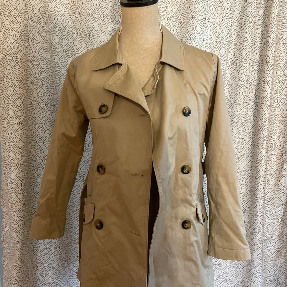 Trench coat barn