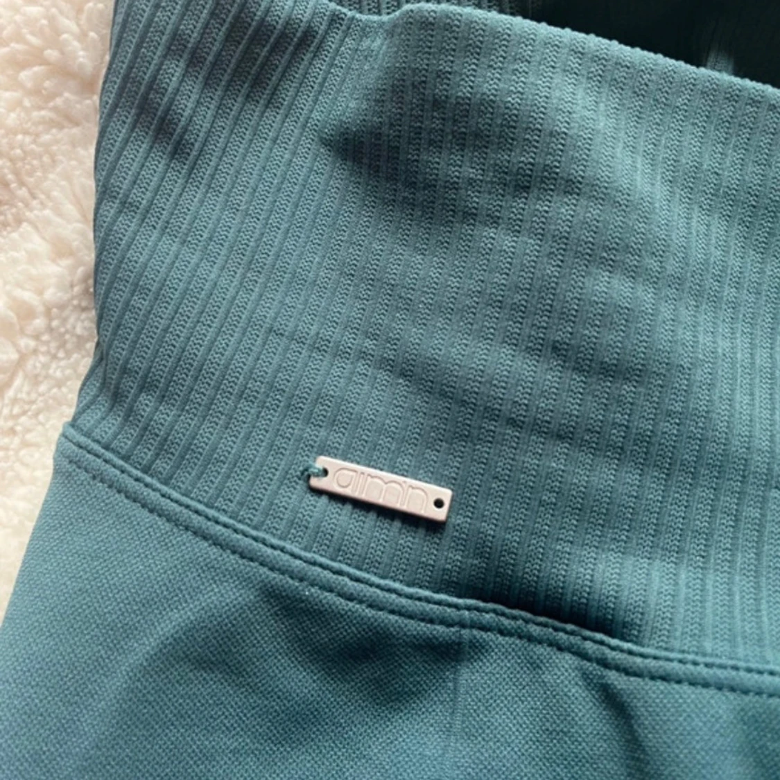 Blå/gröna träningstights från Aim'n - 3