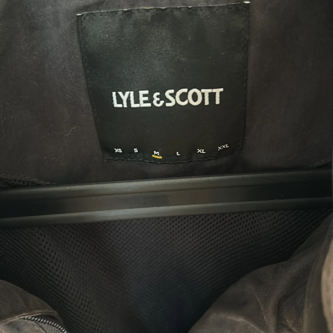 Mörkbrun jacka från Lyle & Scott - 2