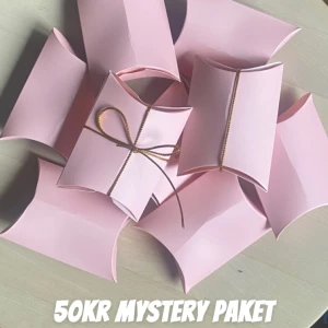 Smycken  - Frakt 22. Man väljer silver eller guld. 