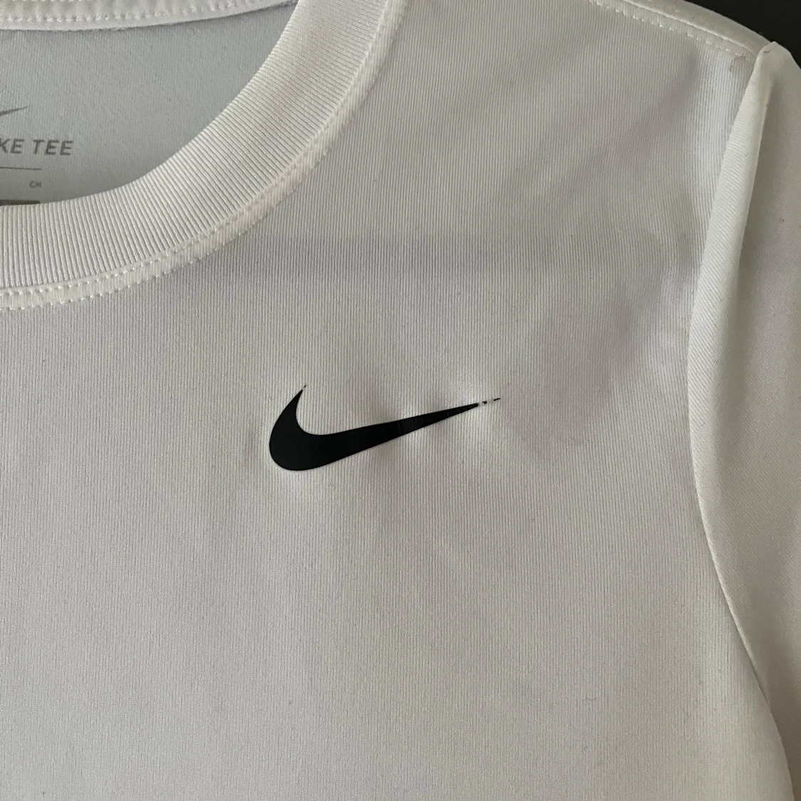 Vit tränings t-shirt från Nike - 1
