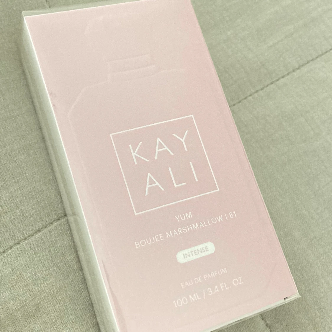 Kayali Yum Boujee Marshmallow 81 Intense Eau de Parfum