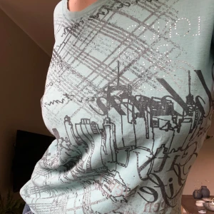 y2k topp - Cool y2k topp med rhinestones🌺