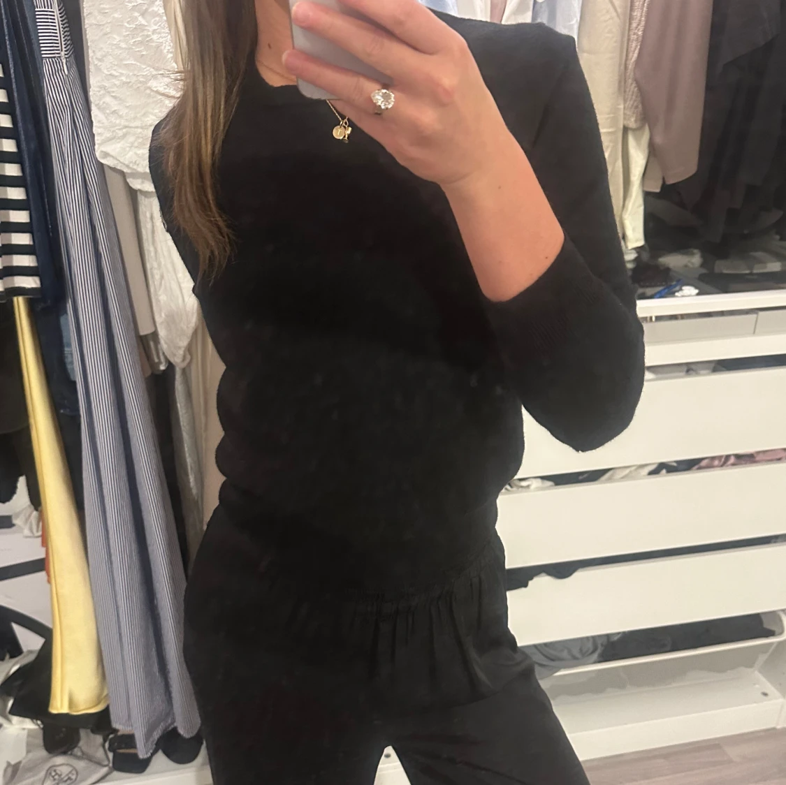 Svart ulltröja från Moncler - 1