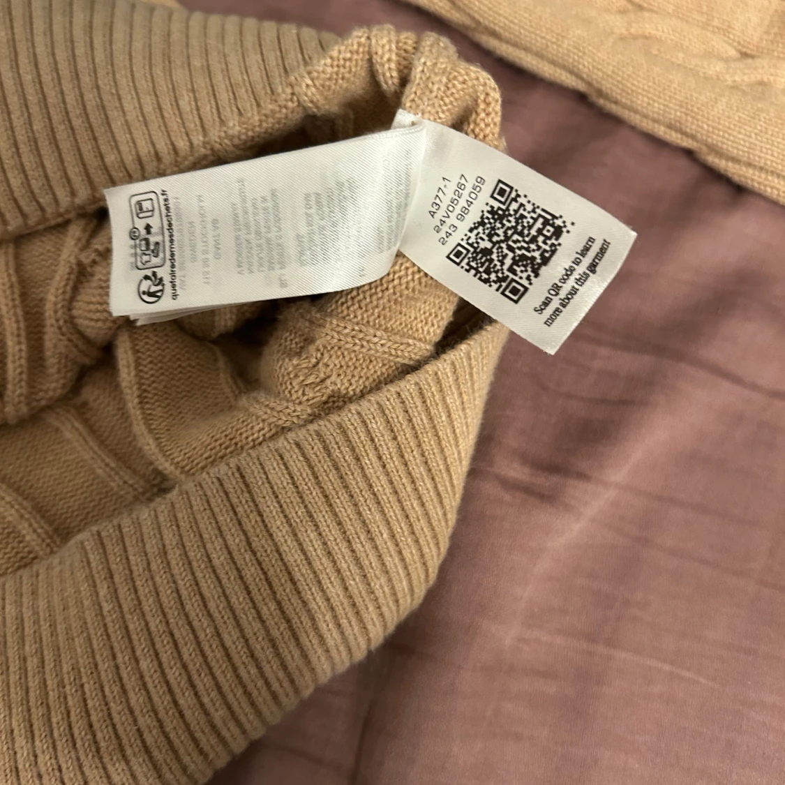 Beige halvzip-tröja från GANT - 2