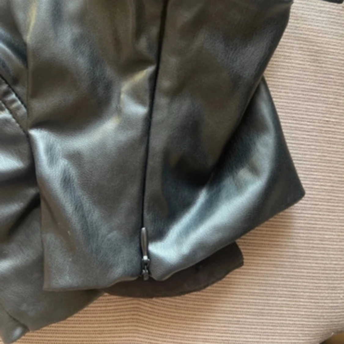 Svart korsett topp från Zara - 2