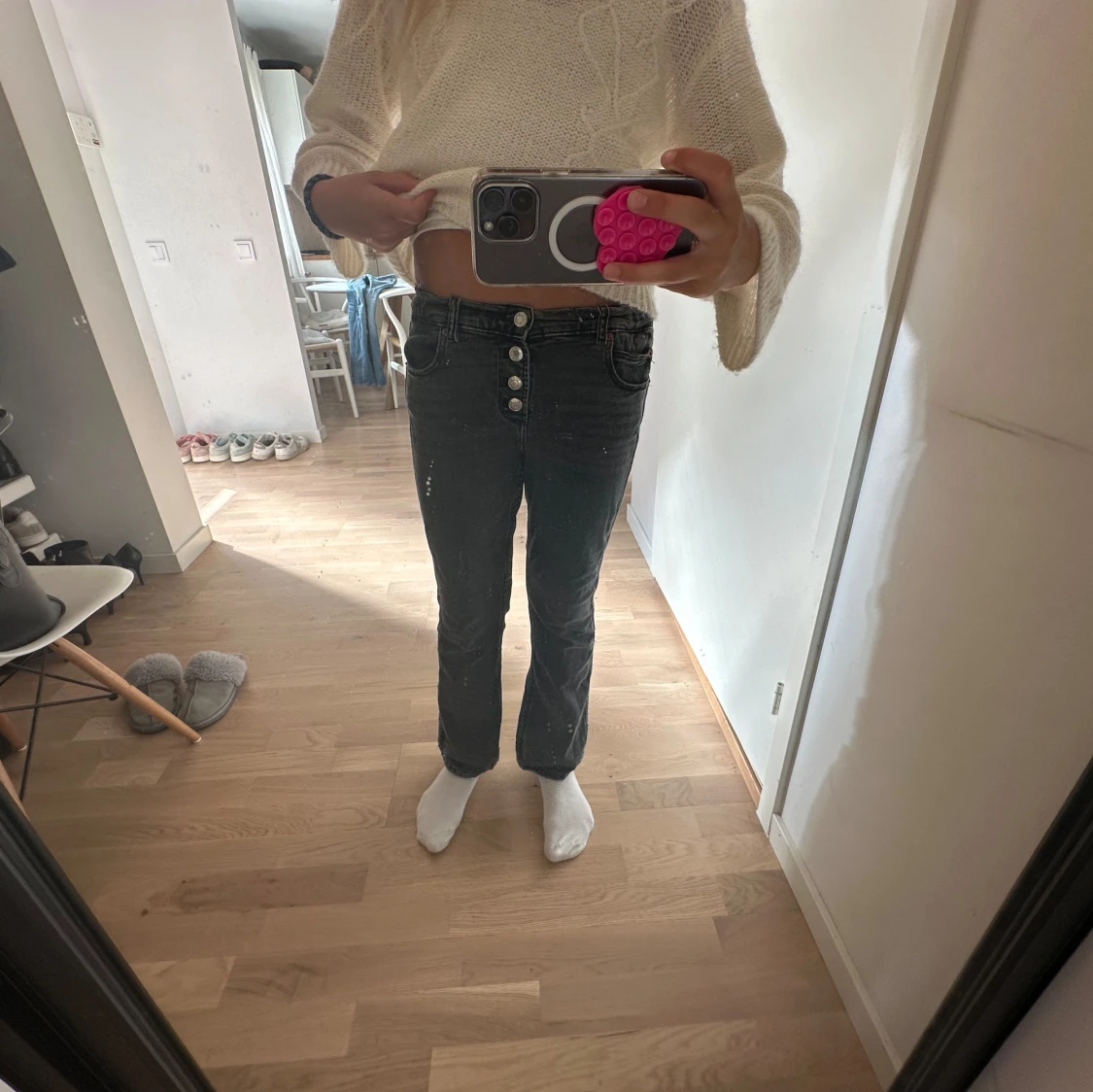 Svarta bootcut jeans från Zara - 2