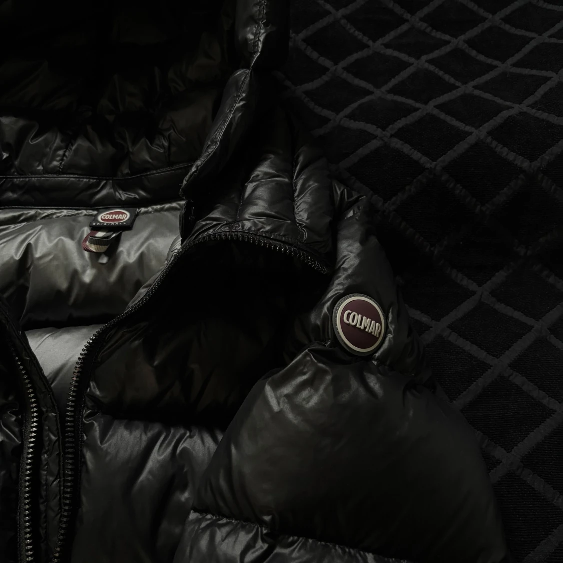 Svart Colmar pufferjacka med huva - 1