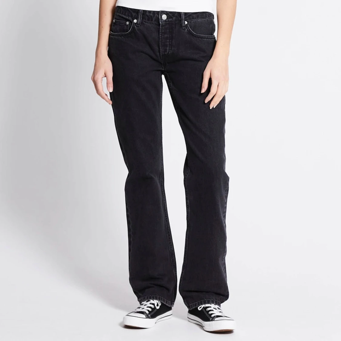 Svart low waist jeans