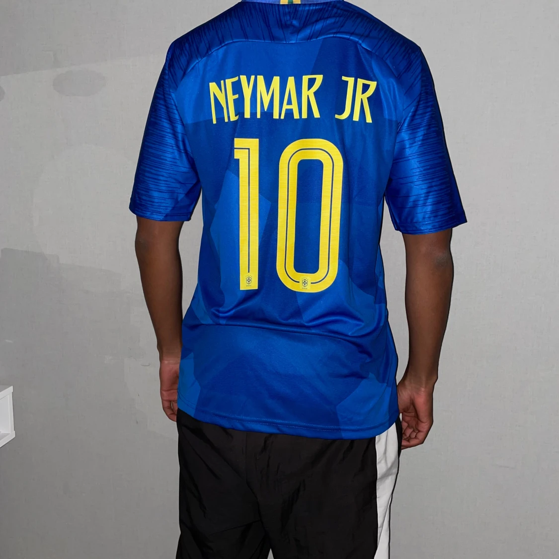 Brasilien landslagströja neymar 10 storlek M - 1