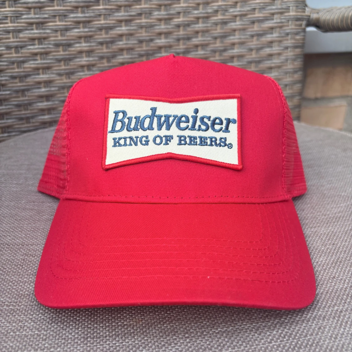 Röd Budweiser truckerkeps