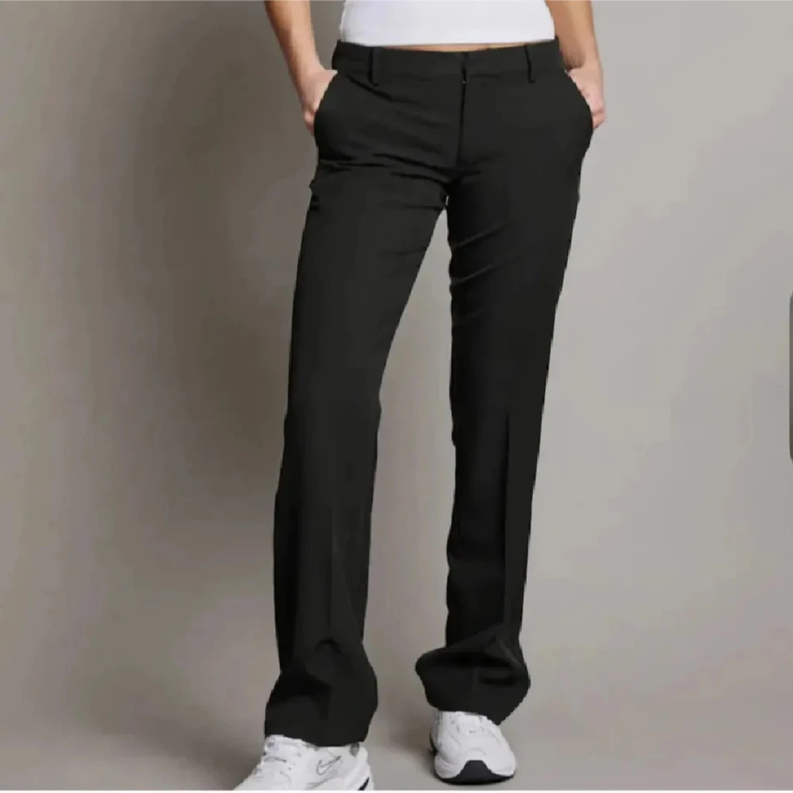 Svarta kostymbyxor - 1