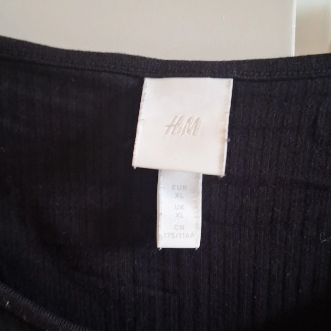 Svart ribbad tröja från H&M - 2