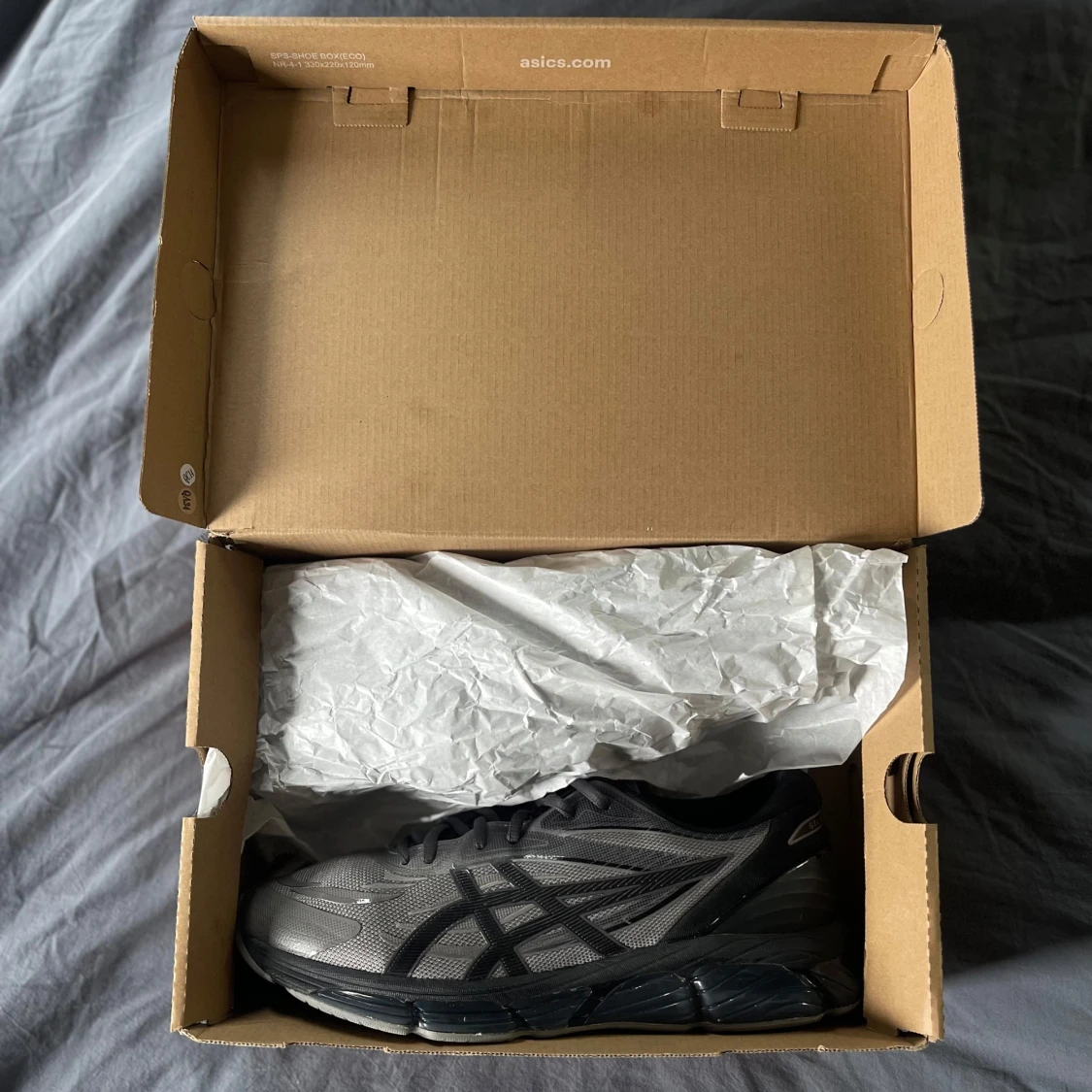 Grå ASICS Gel-Quantum 360 VIII sneakers - 1