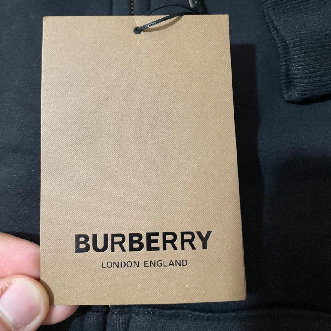 Svart burberry zip hoddie  - 4