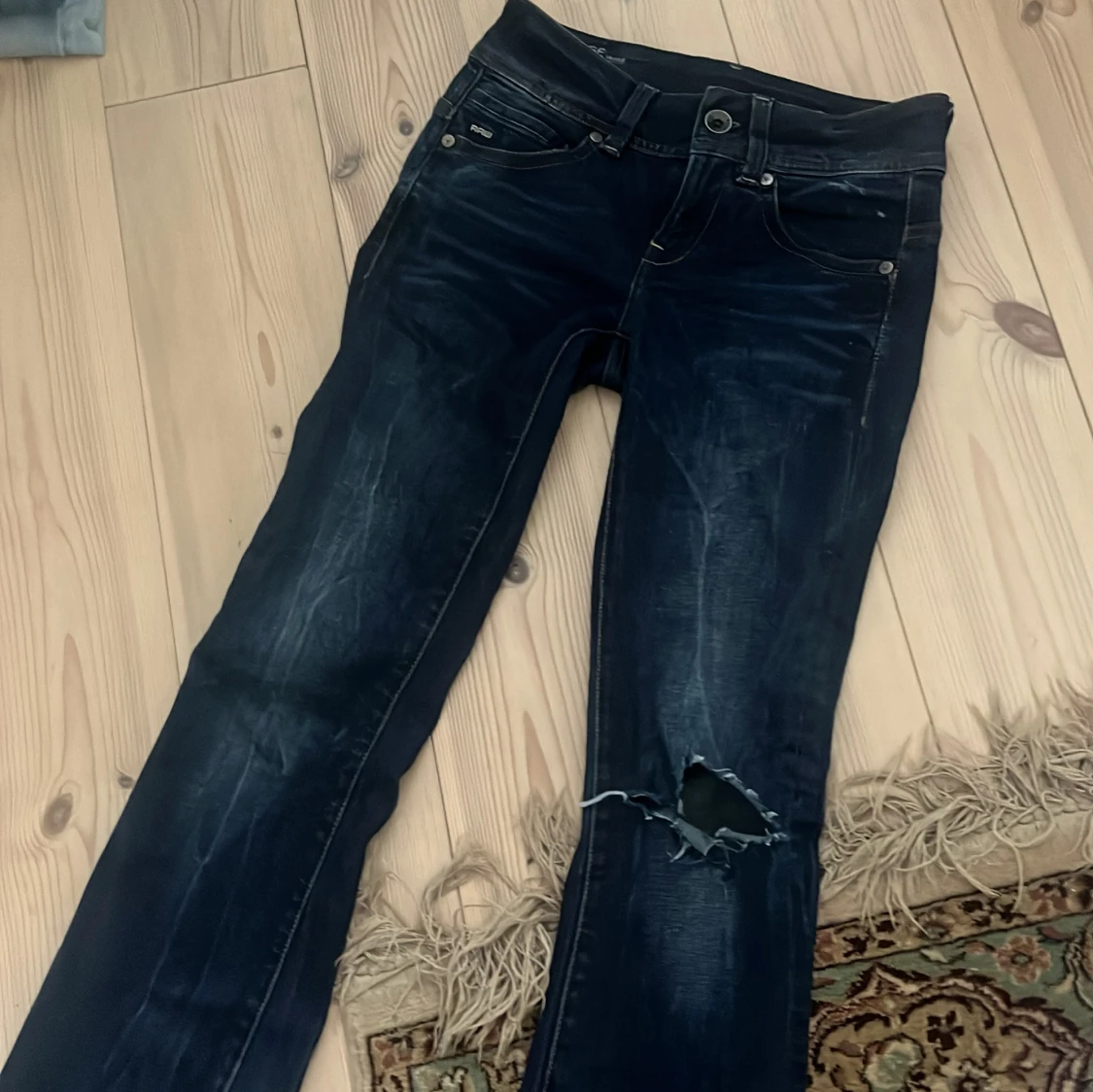 Mörkblå lågmidjade jeans från G-Star RAW - 3