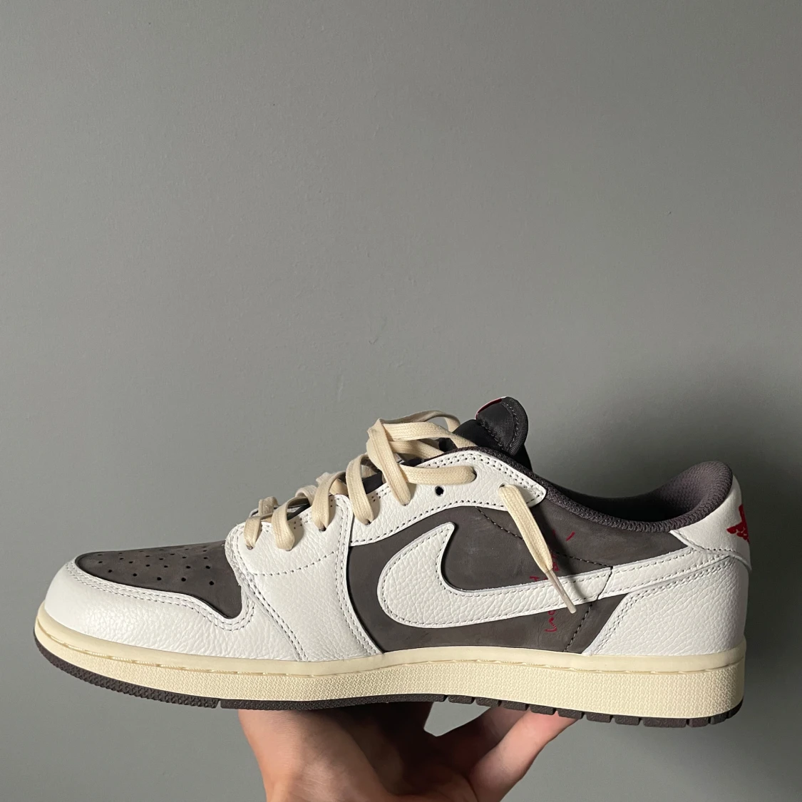 Nike Air Jordan 1 Low Travis Scott - 2