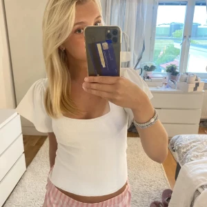 Supersöt topp - Såå söt topp perfekt till sommaren💕