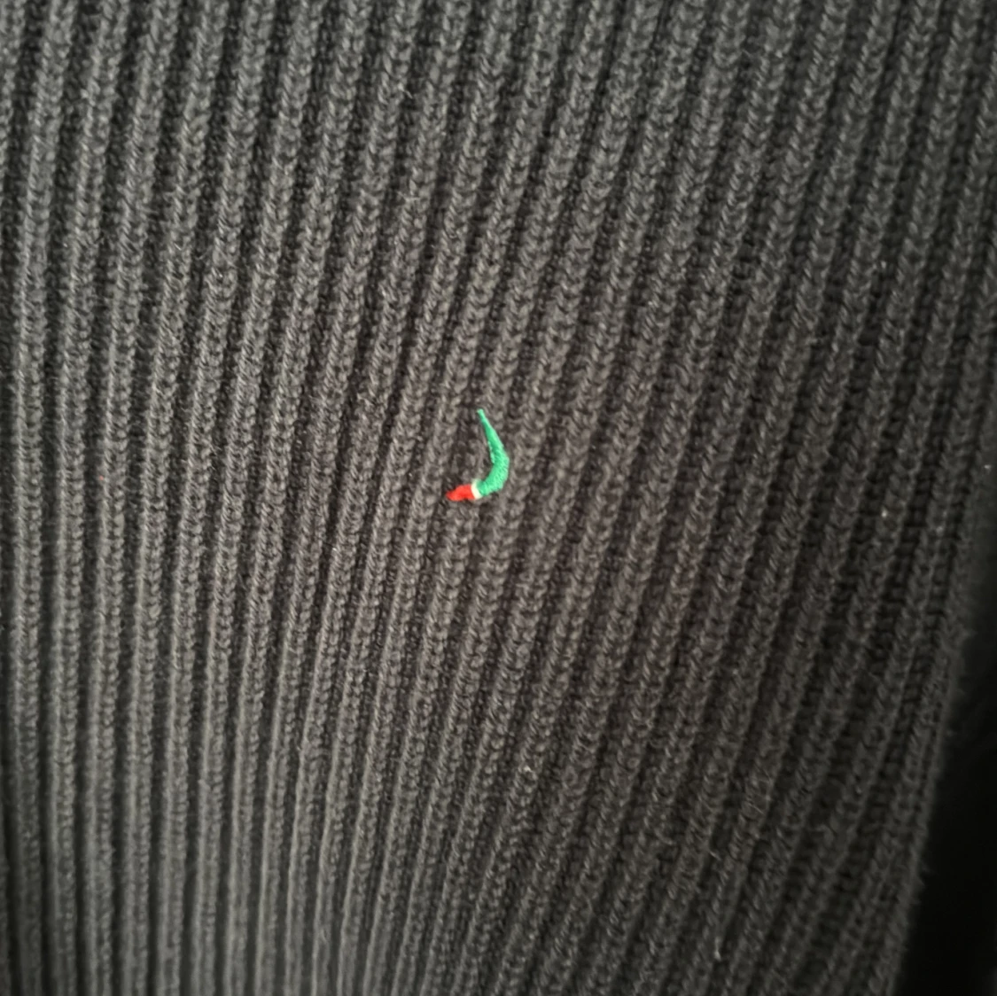 Mörkblå stickad tröja med dragkedja från Boomerang - 2